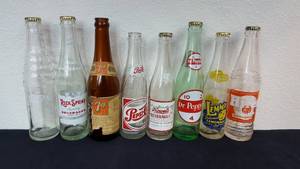 lot 188 image: Vintage Pop Bottles