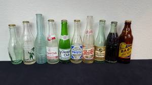 lot 191 image: Vintage Pop Bottles