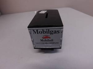Ertl Metal Die Cast Mobil Oil Bank