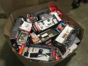 lot 39 image: Gaylord of Door Handles and Knobs Various Models and Conditions Customer Returns See Terms on Auction