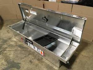 Husky 71.36 in. Diamond Plate Aluminum Full Size Crossbed Truck Tool Box Customer Returns See Terms on Auction