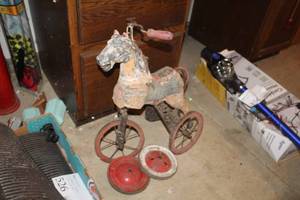 lot 355 image: Vintage Horse Tricycle