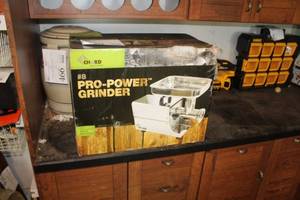 lot 439 image: Chard #8 Pro-Power Meat Grinder