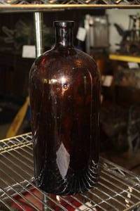 lot 567 image: Glass Jug