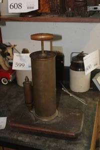 lot 644 image: Vintage Hand Pump Whistle