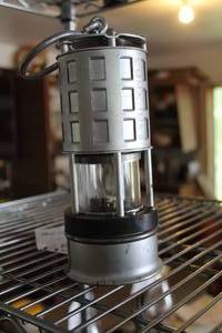 lot 652 image: Vintage Coehler Aluminum Safety Lamp
