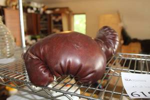 lot 618 image: Lot of (One Pair) Boxing Gloves