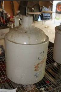 lot 664 image: Red Wing #3 Ceramic Jug