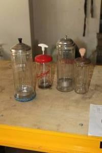lot 675 image: Lot of (4) Vintage Straw Dispensers