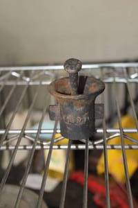 lot 775 image: 2-14 Smelting Pot