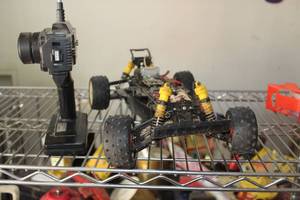 lot 774 image: Futaba T2PC Magnum Sport 2-Channel RC Car