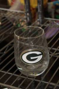 lot 728 image: Green Bay Packers Drinking Glass