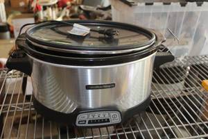 lot 750 image: Hamilton Beach Slow Cooker
