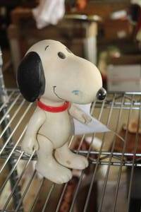 lot 792 image: Vintage 1958 Snoopy Toy