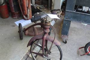 lot 830 image: Vintage Tricycle