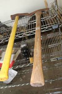 lot 847 image: Lot of (2) 35 Splitting Maul