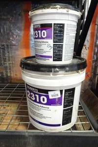 Roberts 2310 Resilient Flooring Adhesive 4gal & 1gal