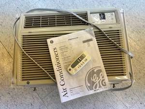 8000 BTU Air Conditioner