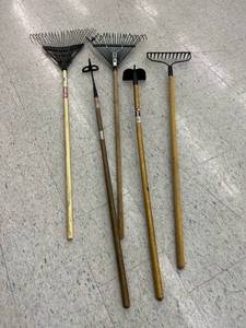 Long Handle Rakes & Hoes