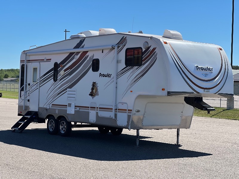 END OF SUMMER RV SALE "NO RESERVE" KBID