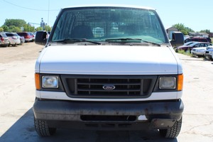 2005 Ford E-150