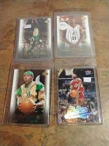 lot 8 image: (4) Lebron James Cards - 3 Rookies