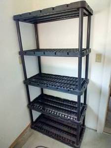 lot 20 image: Shelf Unit