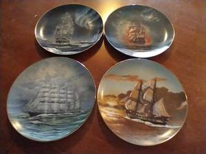 lot 41 image: (4) Royal Cornwall Collectible Ship Plates