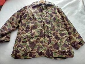 lot 51 image: Stearns Camo Float Clothes