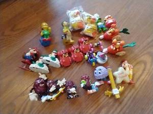 lot 78 image: Lot of Happy Meal Toys