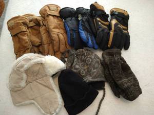 lot 107 image: Winter Lot - Gloves, Etc.