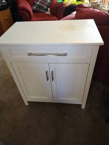 lot 154 image: Wooden Kitchen Cabinet