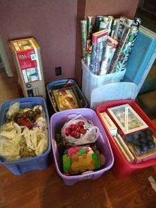 lot 221 image: Christmas Wrapping Lot & Tree