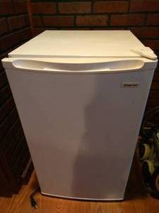 lot 246 image: Small Refrigerator