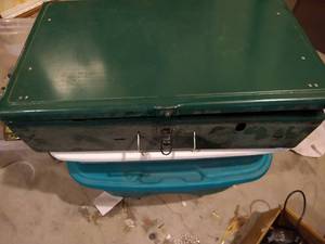 lot 258 image: Vintage Coleman Portable Grill