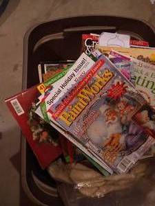 lot 262 image: Big Tote of Crafting Magazines