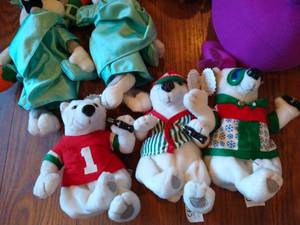 lot 271 image: Plush Lot