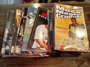 lot 352 image: Miscellaneous Sports Flats