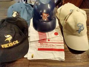 lot 386 image: Miscellaneous Sports Lot