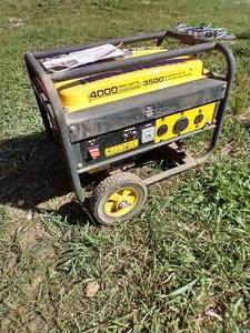lot 487 image: Champion 3500 Watt Portable Generator