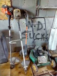 lot 488 image: Lawnmower & Weedwacker Lot