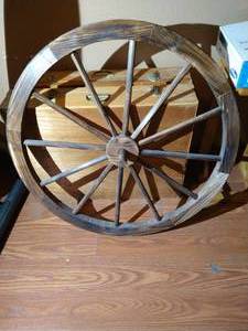 lot 302 image: Light Weight Wagon Wheel