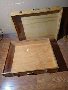 lot 303 image: Large Glass- Front Display Cases