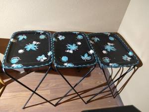 lot 304 image: (4) 1940s Metal Tray Tables