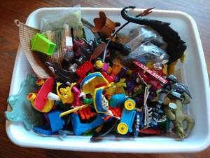 lot 310 image: Happy Meal & Misc Toy Lot