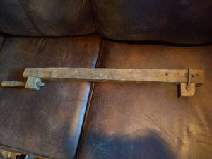 lot 320 image: Vintage Farm Implement
