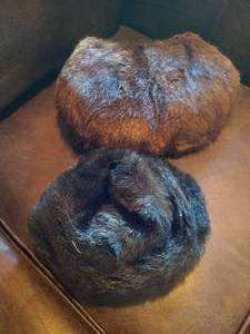 lot 324 image: Brown Fur Handwarmer Muff & Black Fur Hat