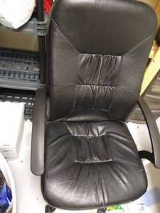 lot 331 image: Office Chair