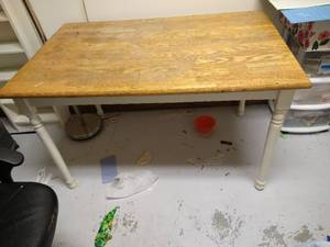 lot 332 image: Crafting Table