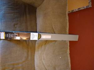 lot 437 image: Room Darkening Blind